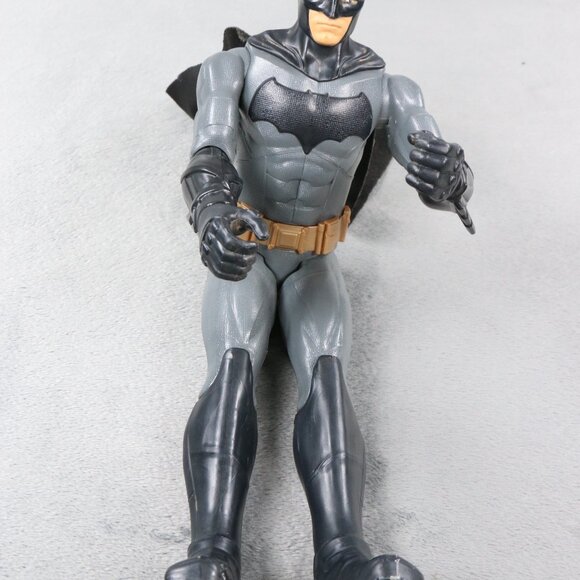 Dc Comics Batman W/Cape Large Action Figure Posable 11" Superhero Mattel - Picture 3 of 10